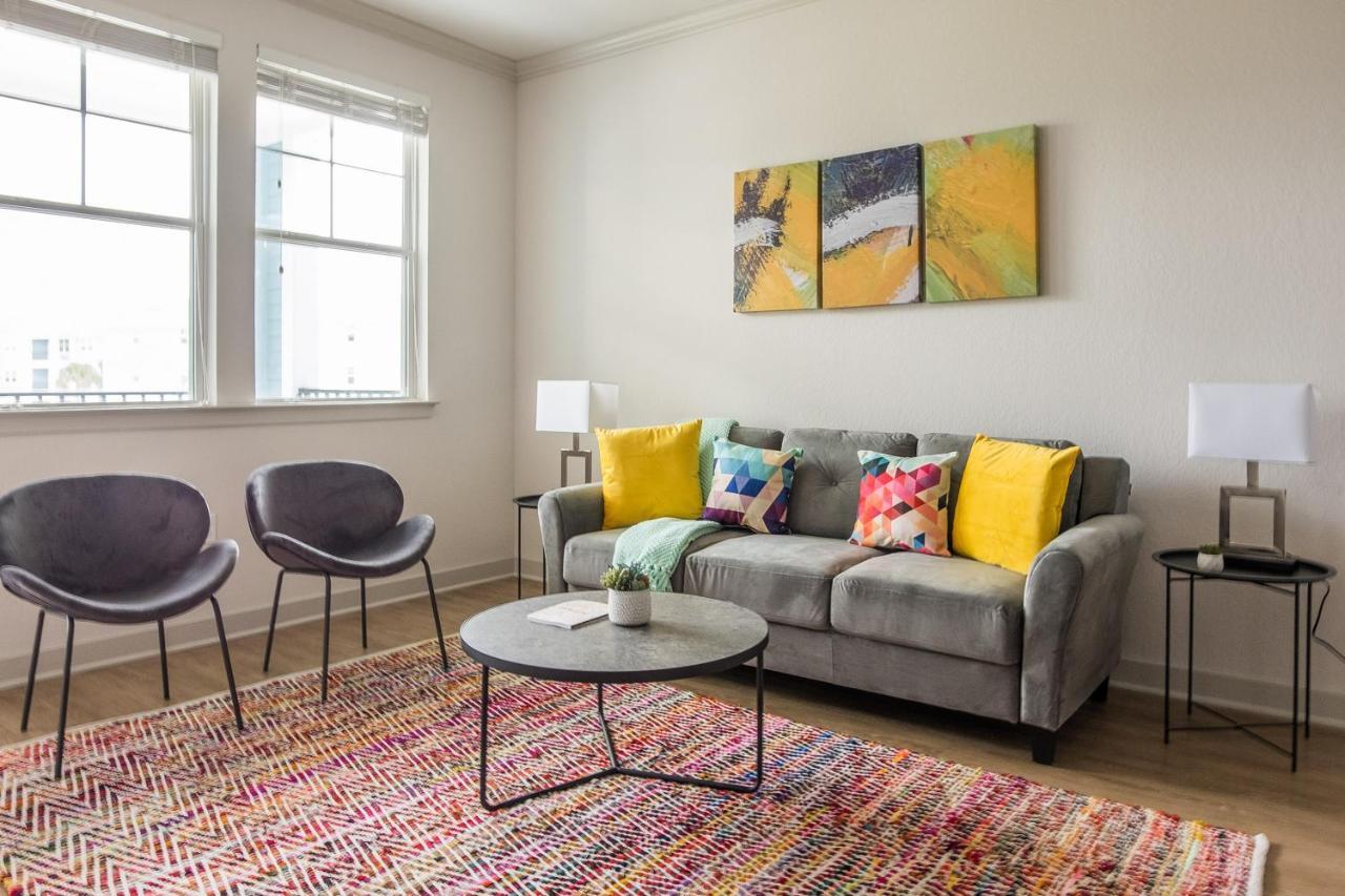 Frontdesk The Point At Tamaya Apts Jacksonville Apartment Ngoại thất bức ảnh