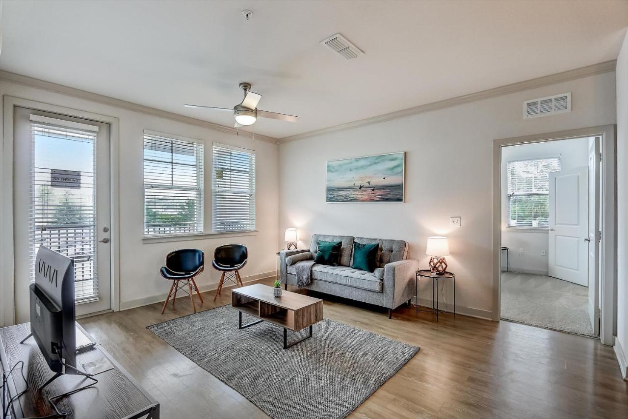 Frontdesk The Point At Tamaya Apts Jacksonville Apartment Phòng bức ảnh